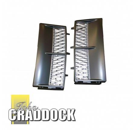 Grey and Silver Side Vents Pair for Range Rover L322 2003-2009