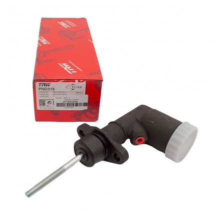 Trw Lucas Clutch Master Cylinder Series 3 and 90/110 Oe and 2.6 Series 2A