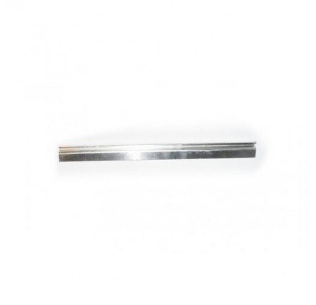 Filler Strip Lower in Door Top 1958-84.