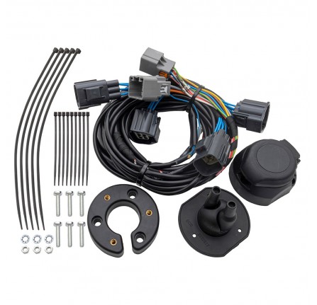 13-Pin Socket & Harness