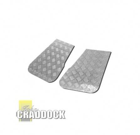 Chequer Plate Wing Top Silver Short 90/110 2mm