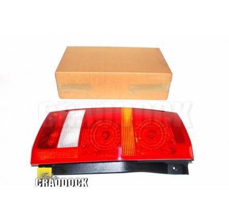 OEM Discovery 3 LH Rear Lamp Assembley Less Side Marker