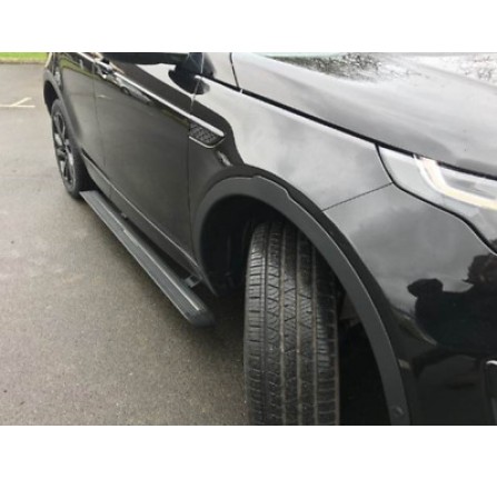 Discovery Sport 2015 on Deployable Side Steps