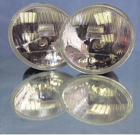 Wipac Headlamp Conversion Kit to RHD 7 Inch Round Halogen