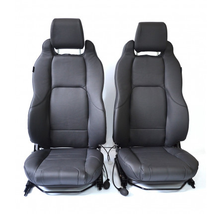 Elite Seat Black Vinyl Elite Seat Black Vinyl. Includes Runners, Priced Per Pair.