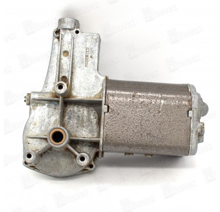 Genuine Wiper Motor Series 2A Suffix D to E Inclusive Recon and FC 2B up to Suffix B. Genuine this Is Square Body Type Not Round Type. We Would Need Old Unit for Recondition. Price May Vary Depending on Parts Needed