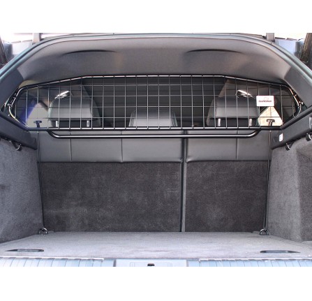 Range rover l405 dog guard clearance