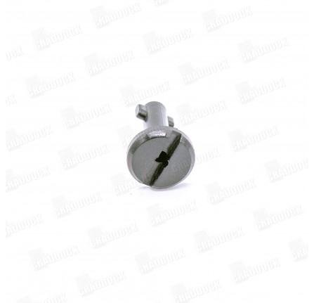 Genuine Stud Tailgate Trim XA410827>