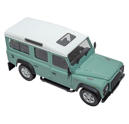 Land Rover Defender Model Green 1:24