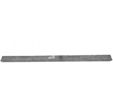 Retainer Rear Door Kick Strip. SWB