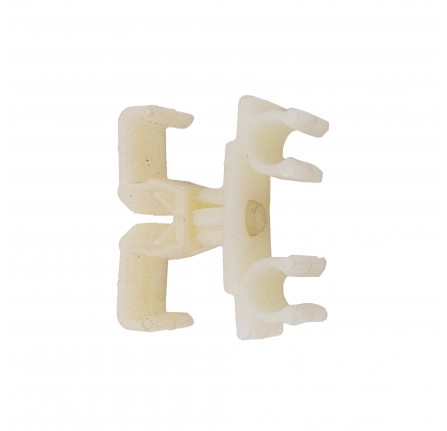 Oil Cooler Pipe Clip GC6J3