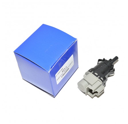 Brake Light Switch 90/110 2007 On. Freelander 2 and Evoque Evoque up to EH000001