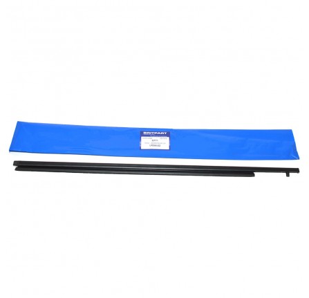 Outer Weatherstrip LH Rear Door Discovery 3 and 4