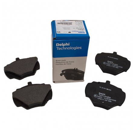 Delphi Land Rover Brake Pads Rear (Set) Discovery 1 &