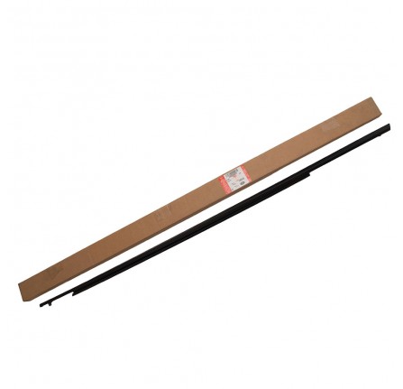 Genuine Seal LH Outer Weatherstrip