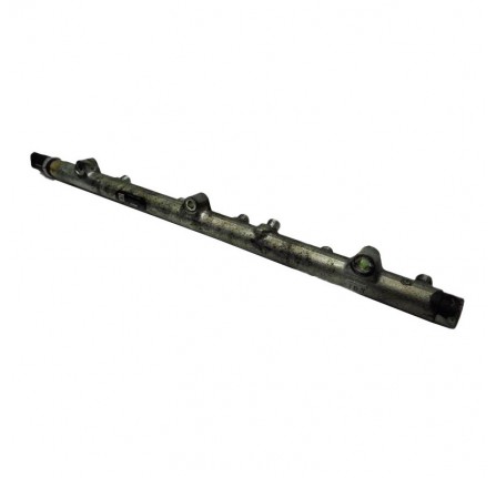 Genuine Fuel Delivery Tube 3.0 Diesel Priced to Clear