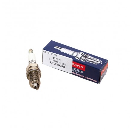 Denso Spark Plug 4.4 Petrol V8 Range Rover 2002-2009