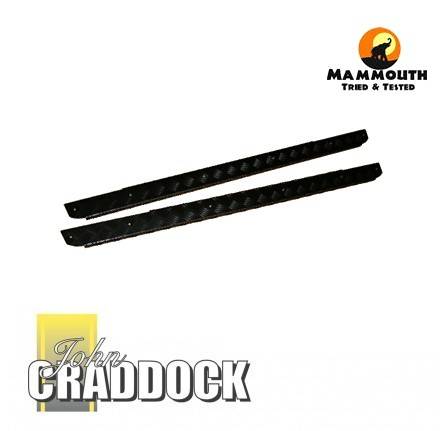 Chequer Plate Kit 3mm Sill Protectors Black 90 & SWB Series 2/3 Pair with Fixings by Mammouth