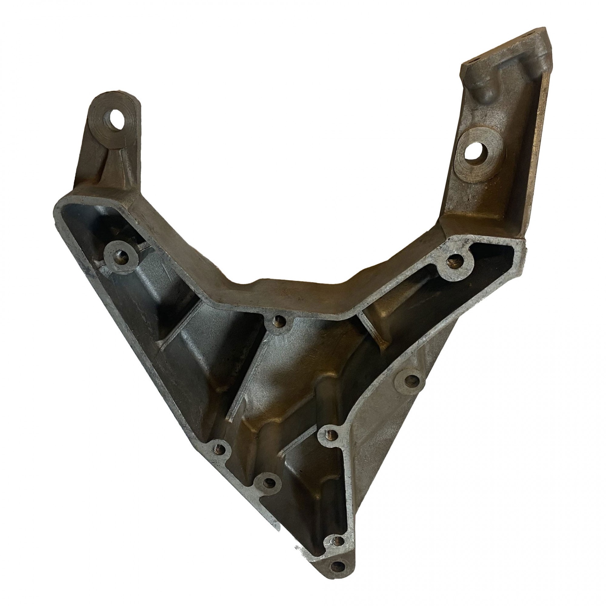 90613761 - Mounting Bracket for Alternator 24 Volt 101 Forward Control