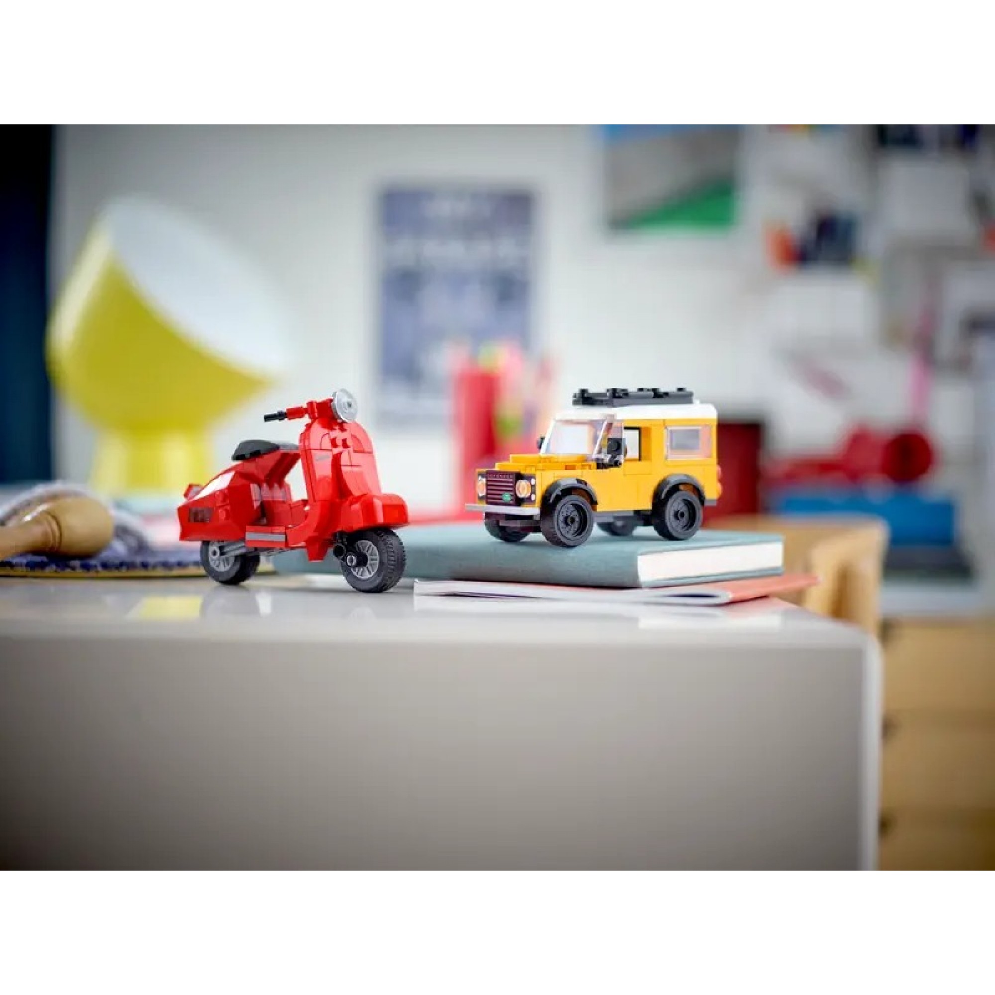 Lego Land Rover Classic Defender - Yellow