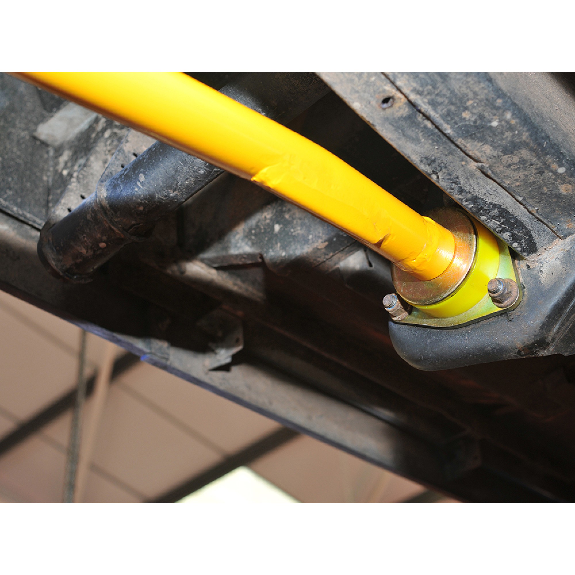 2" Single Cranked Rear Radius Arm Kit