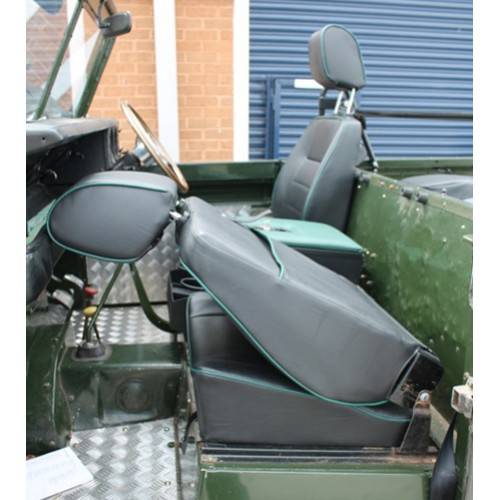 Trakkers Extreme Seat Black Vinyl (Please Specify If Going in A Lightweight As Extra Brackets Required) Series 2 and 3 Early 90/110 Inch with Series Square Frame Mounting
