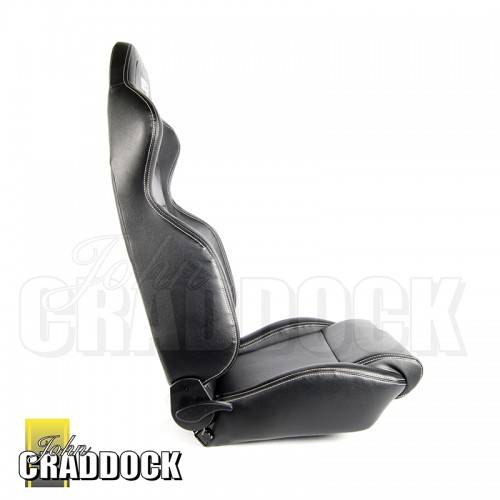 R100 Seat Black Leatherette Defender 90/110 (Single Seat) Will Also Require DA7306 (Seat Runners) and Mounting Kit DA7307 Which Is Fixed Or DA7308 (Removable Kit) to Fit Seats.