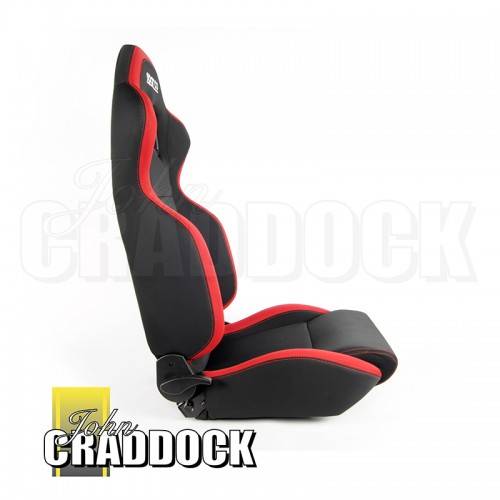 R100 Seat Black-red Defender 90/110 (Single Seat) Will Also Require DA7306 (Seat Runners) and Mounting Kit DA7307 Which Is Fixed Or DA7308 (Removable Kit) to Fit Seats.