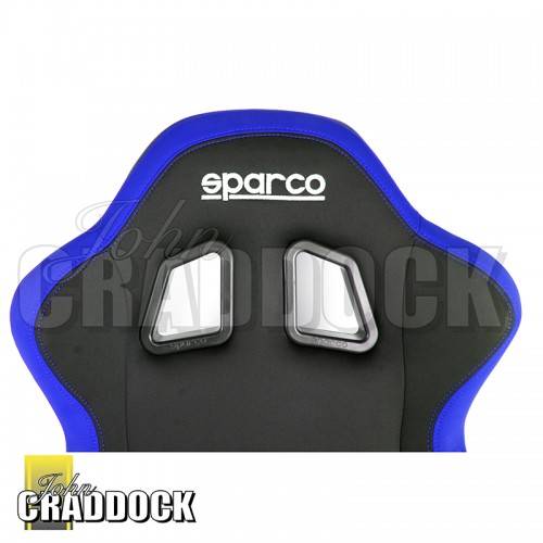 R100 Seat Black-blue Defender 90/110 (Single Seat) Will Also Require DA7306 (Seat Runners) and Mounting Kit DA7307 Which Is Fixed Or DA7308 (Removable Kit) to Fit Seats.