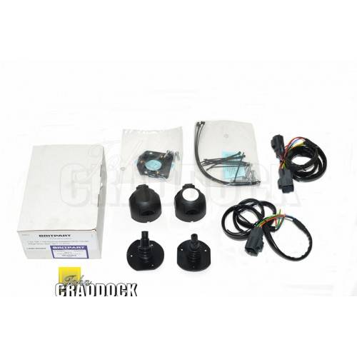 VPLST0070 - OEM Tow Bar Electrics 12N/12S 7 Pin Electric Socket from CA000001