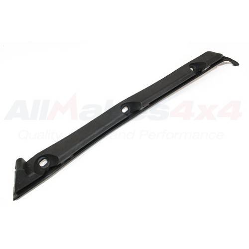 DQL000020 - RH Rear Bumper Bracket