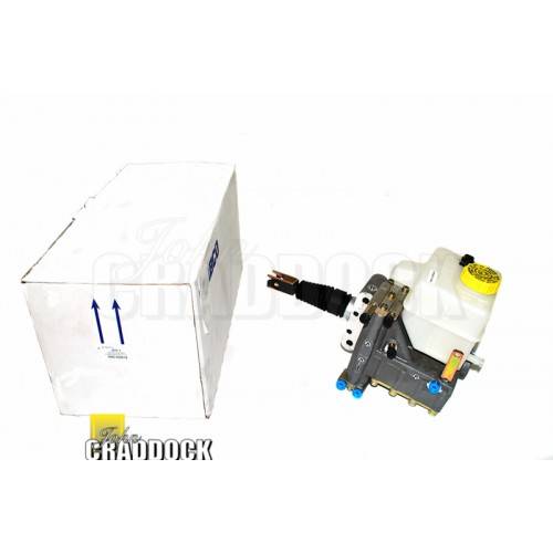 SXC100010 - Genuine Wabco Brake Booster Assembly from XA410482