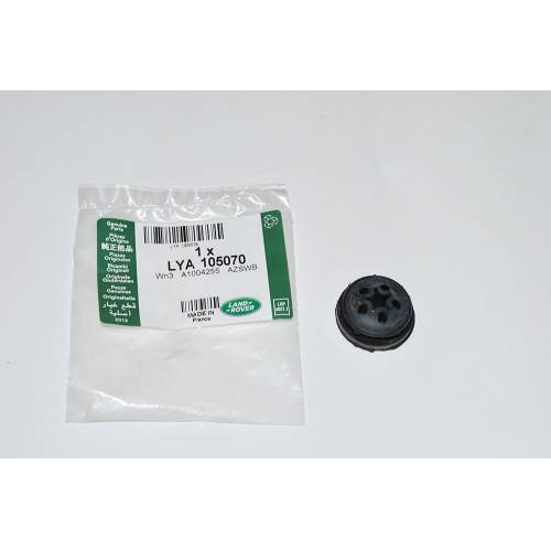 LYA105070 - Grommet Various Apps