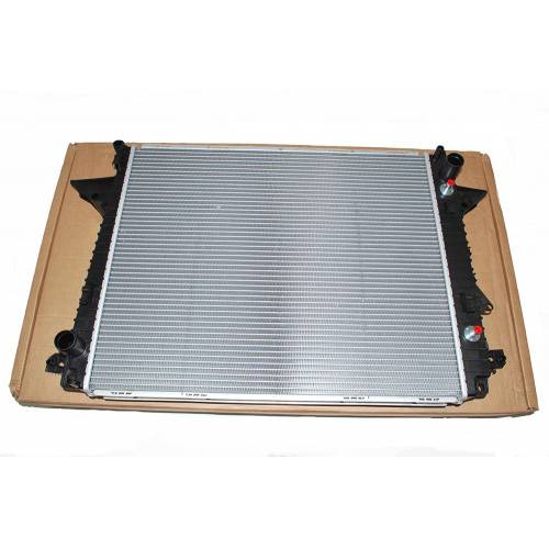 LR021778 - Radiator 2.7 6 Speed Auto for Discovery 3 2005-2009 Discovery 4 2010 Onwards and Range Rover Sport 2005-2009