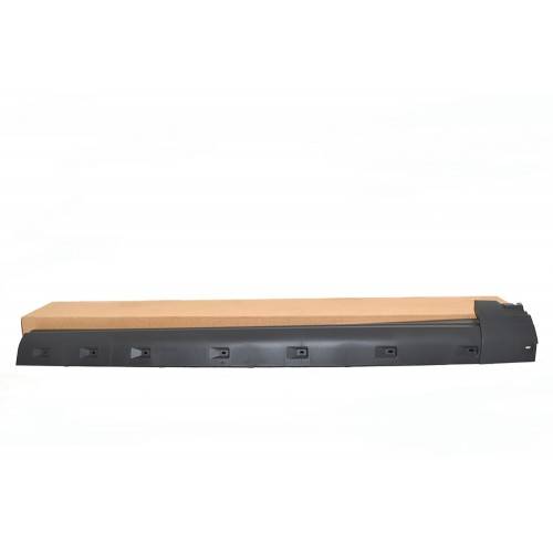 DGP500480PCL - Genuine Right Hand Plastic Sill Moulding Cover
