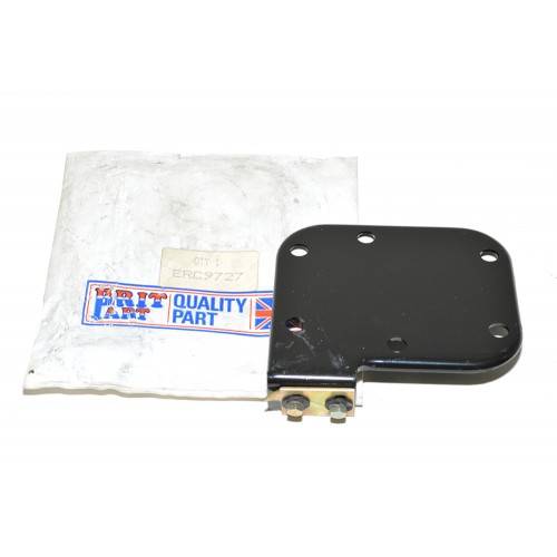 ERC9727 - Blanking Plate for Engine Side to Covert Oil Filler Pipe to Rocker Filler 2.25 Litre
