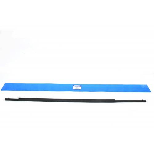 CGE000860 - Seal RH Outer Weatherstrip