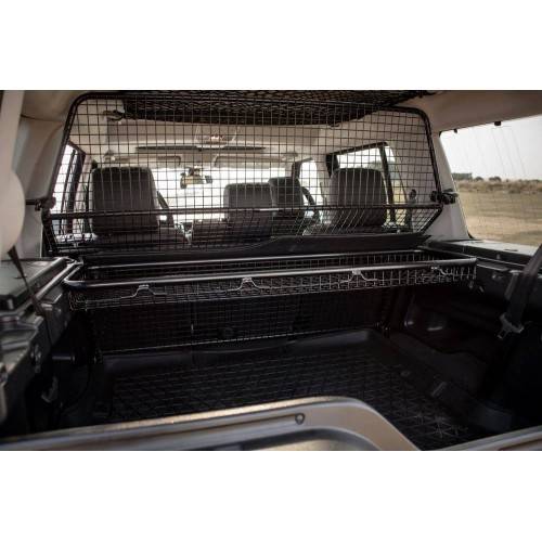 Dog guard for 2025 land rover discovery 4