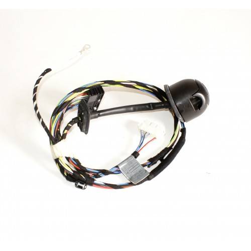 Genuine 12 N Towing Socket with Harness