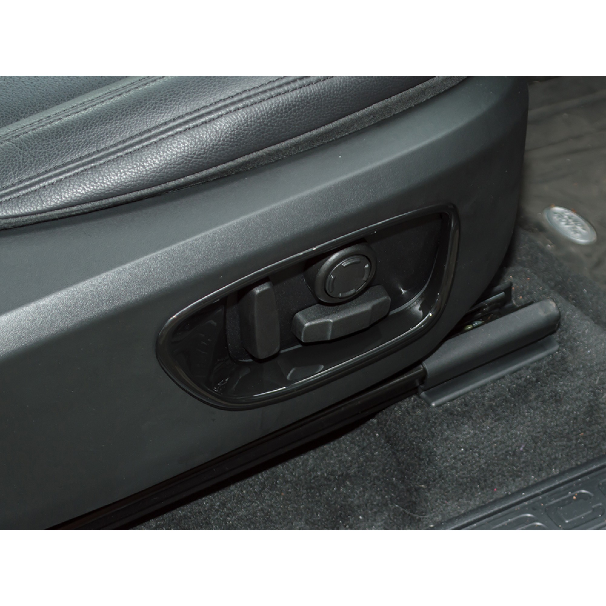 DA1557 - Front Seat Side Frame Kit Black Pair for Discovery Sport