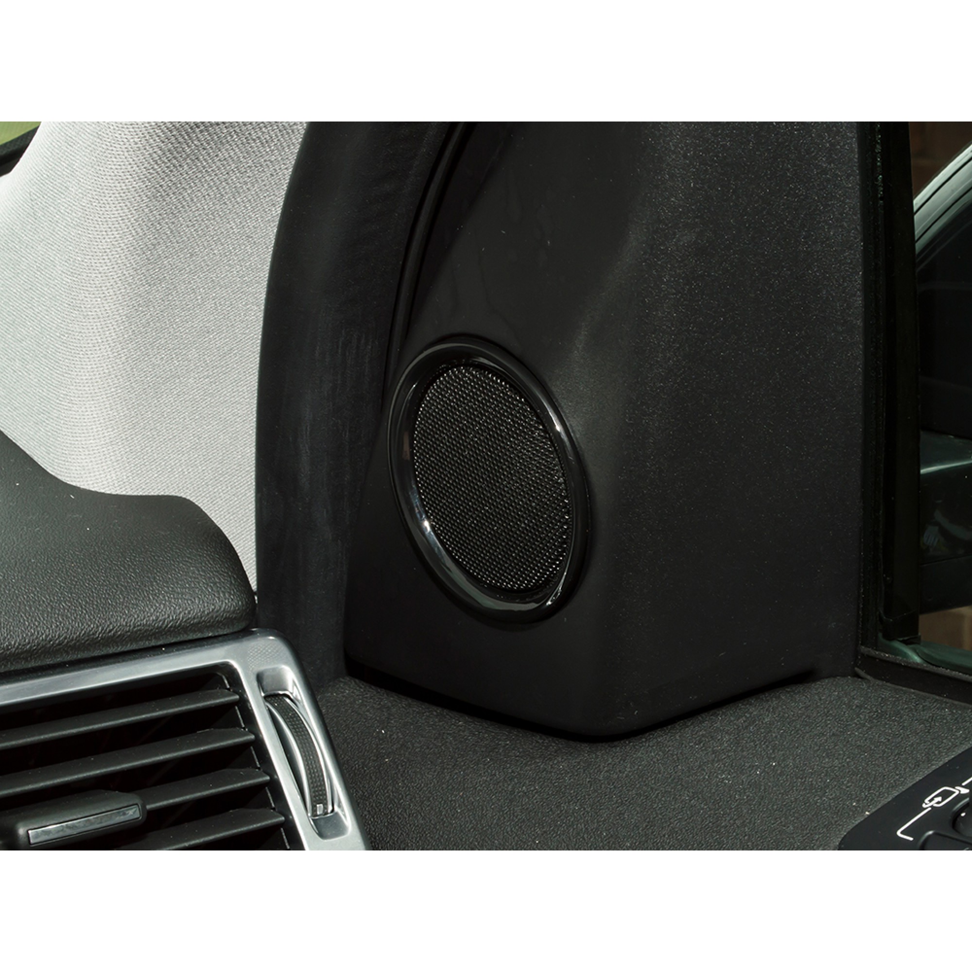 DA1566 - Front Audio Speaker Ring Black Pair for Discovery Sport