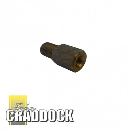 538613 - Adaptor for Servo 2.6 Litre 1967-68.