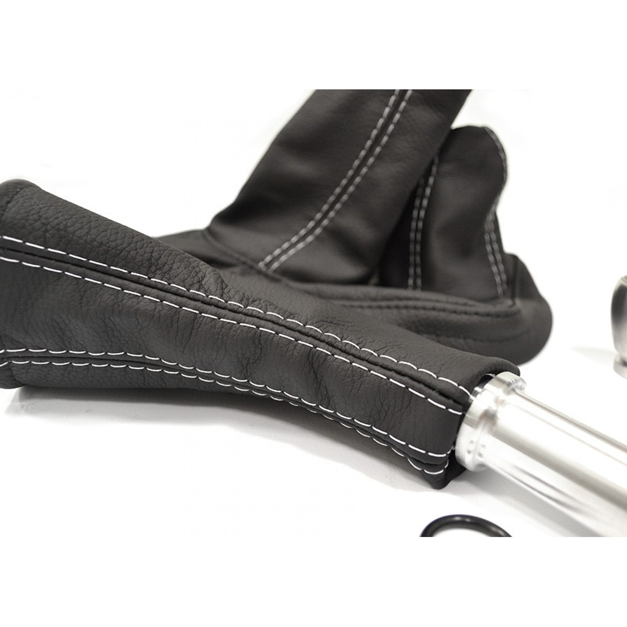 Alloy Premium Gear Shift & Gaiter Kit - LT77 - Black Leather