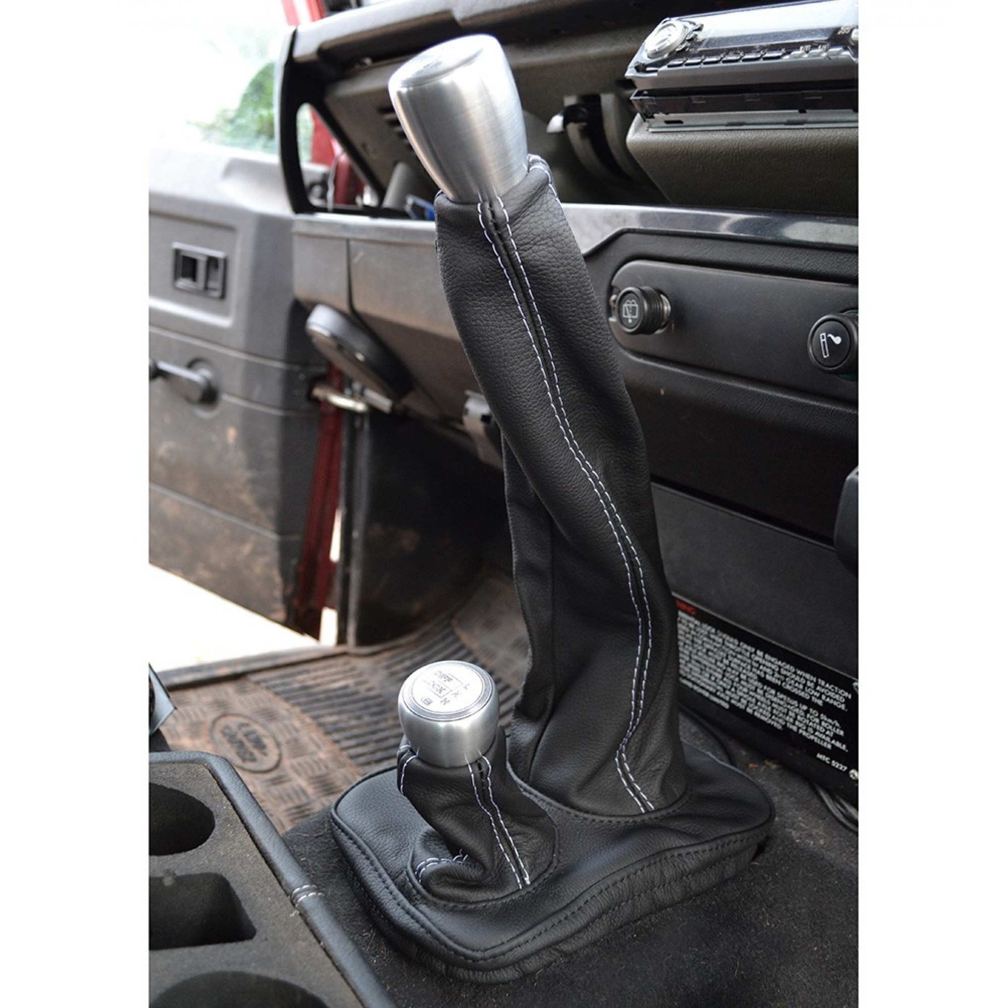 Alloy Premium Gear Shift & Gaiter Kit - LT77 - Black Leather