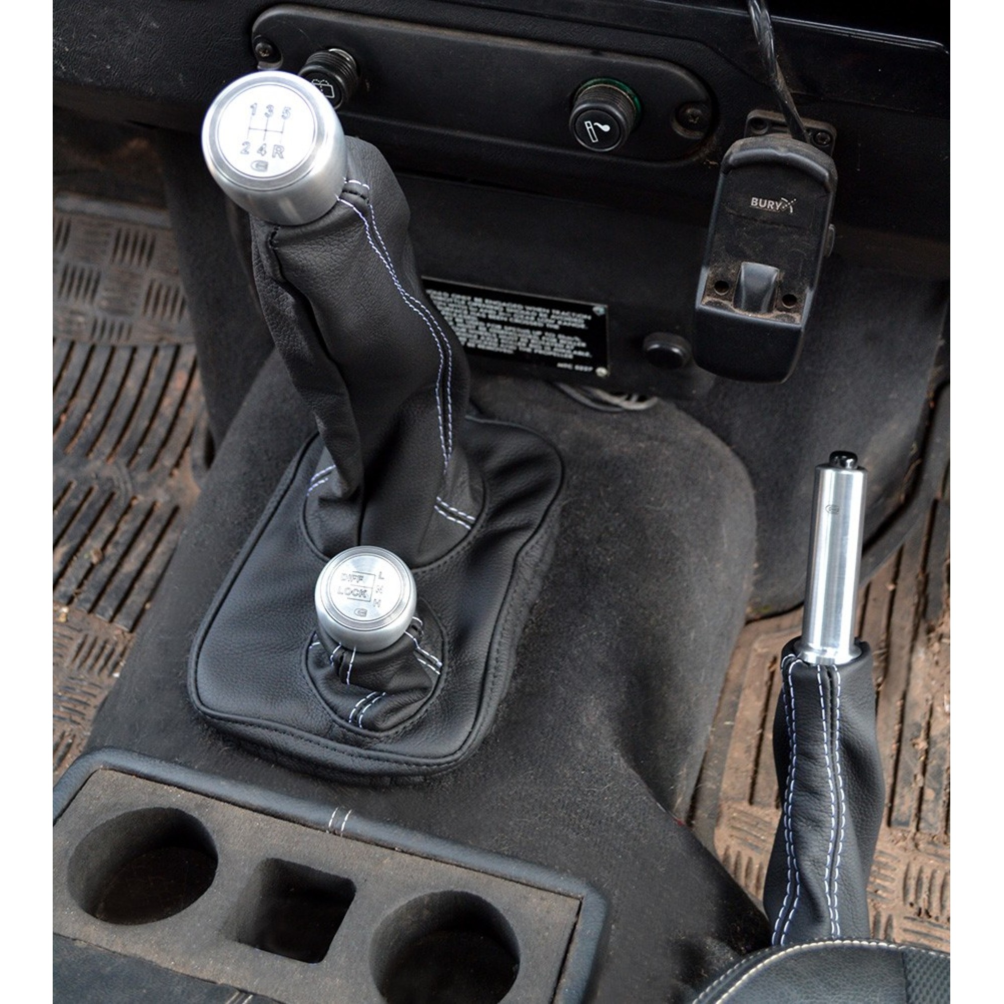 Alloy Premium Gear Shift & Gaiter Kit - LT77 - Black Leather