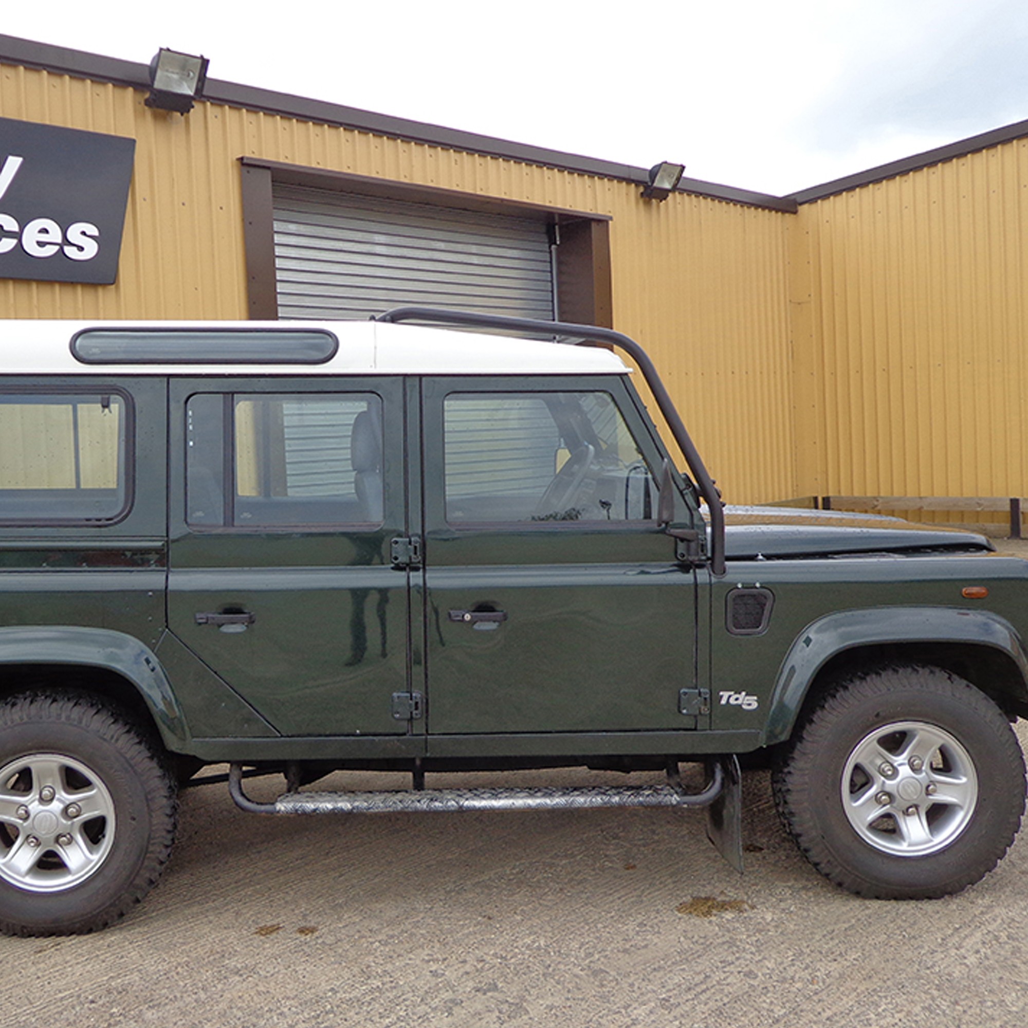 Safety Devices Def 110 8 Point Internal Half Roll Cage