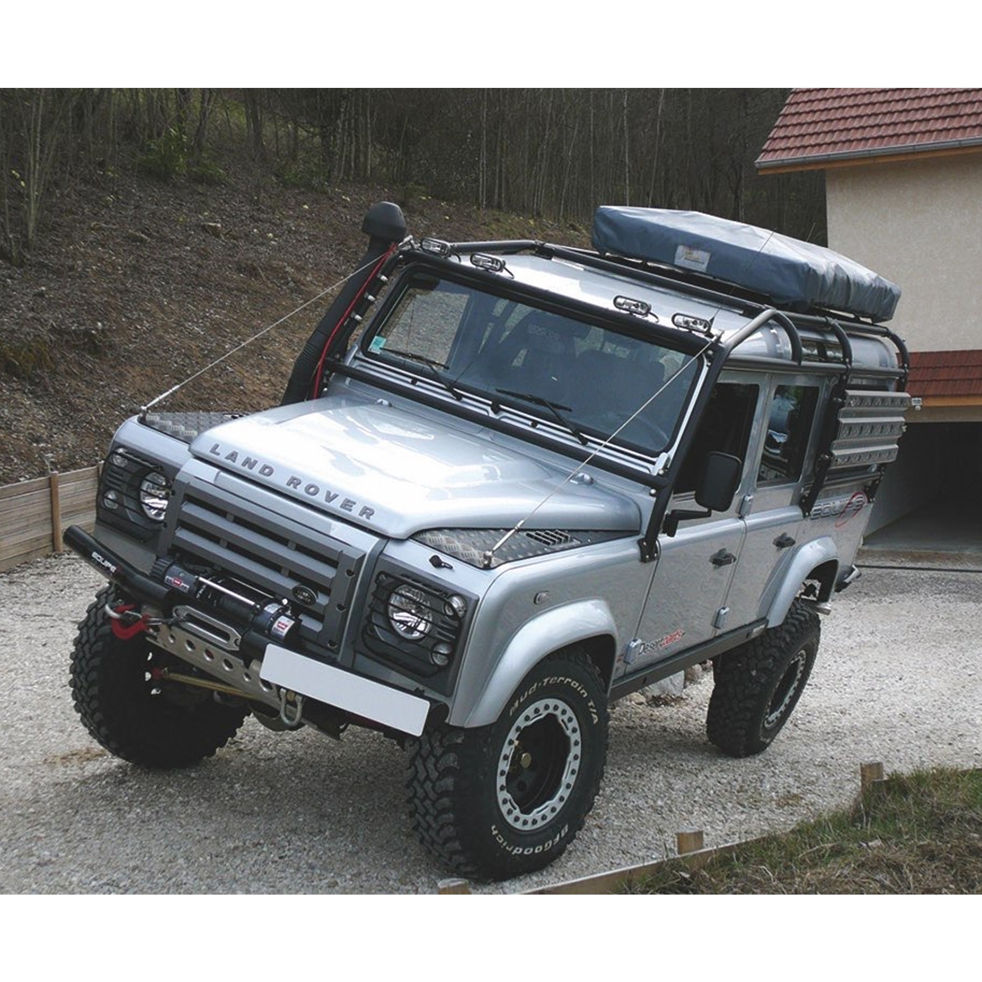 Safety Devices 110 Sw Full External/Internal Roll Cage Defender 110 Station Wagon