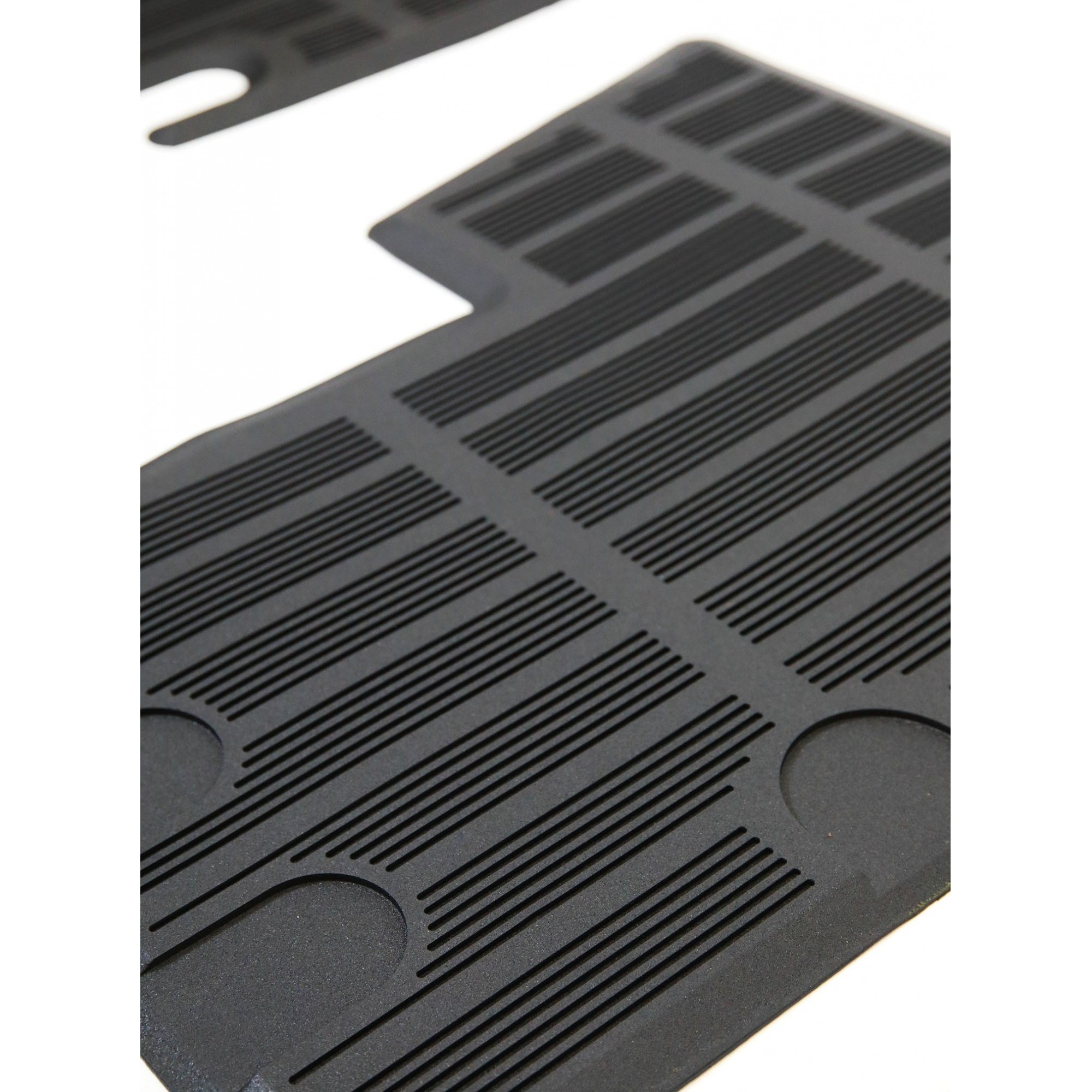 Series One 86" 88" 107" Front Floor Mats Pair Suitable for RHD and LHD