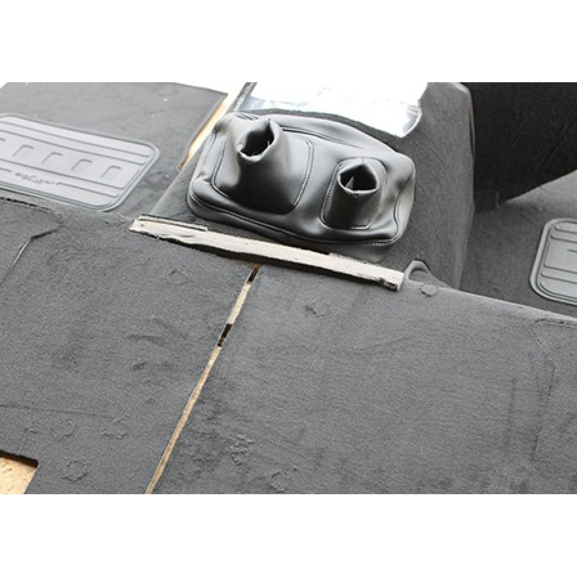 Puma Defender Premium Front Carpet Set RHD and LHD