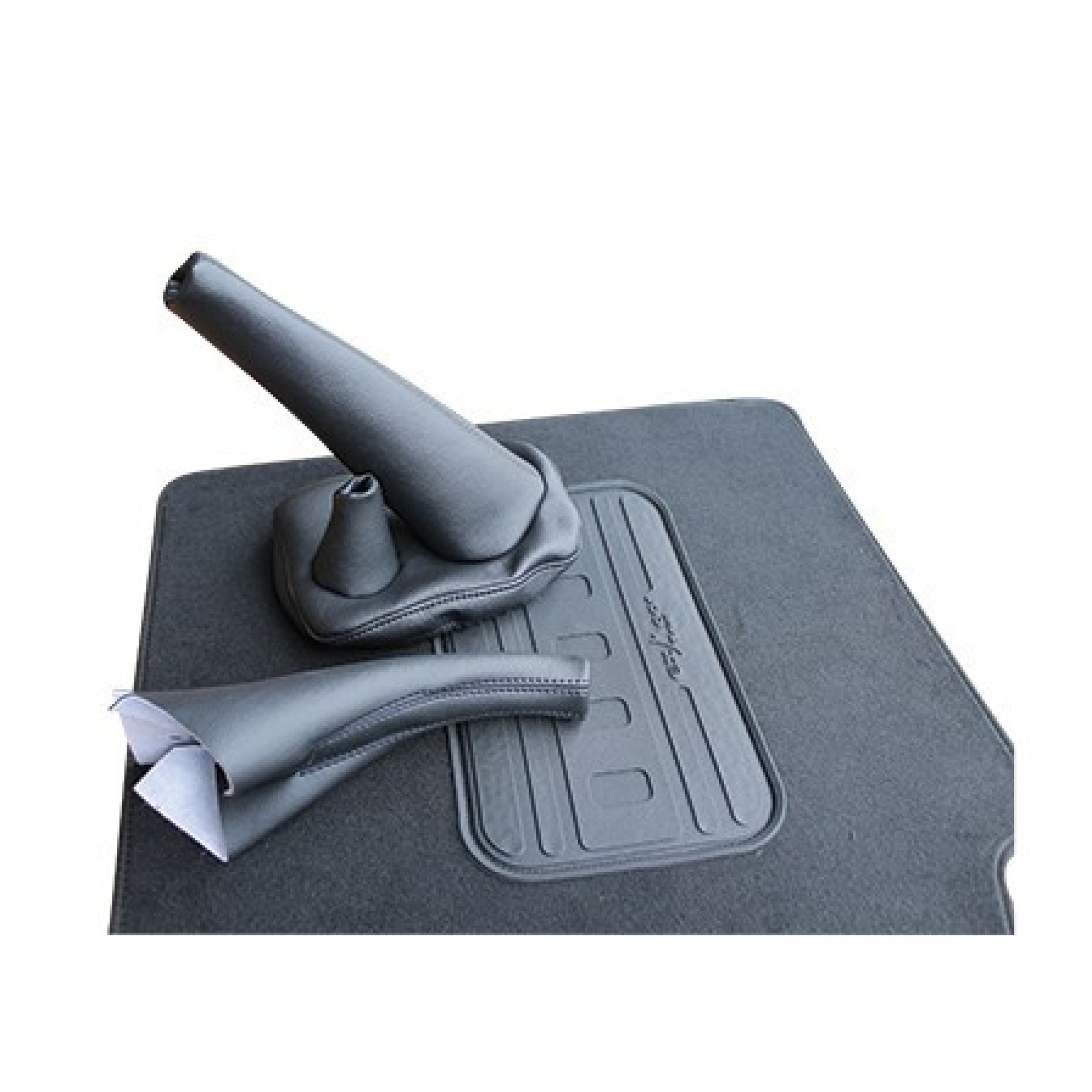 LT85 Front Premium Carpet Set